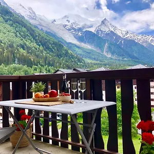  Appartement Mont Blanc 43, Vue Mont Blanc , Balcon, Parking